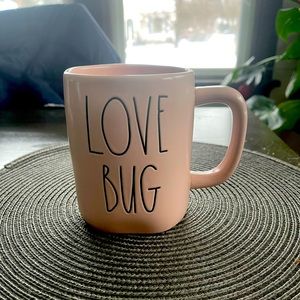NWOT Rae Dunn Love Bug Mug